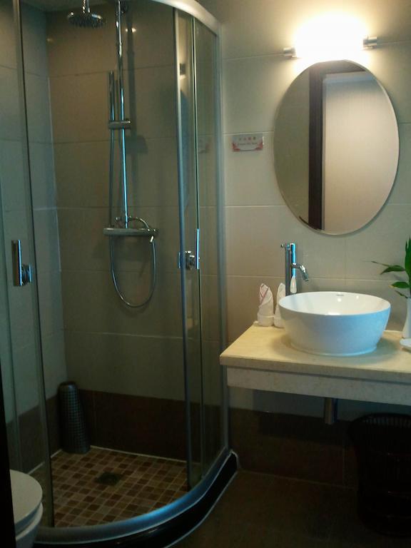 Lutianhua Hotel Τσενγκντού Δωμάτιο φωτογραφία