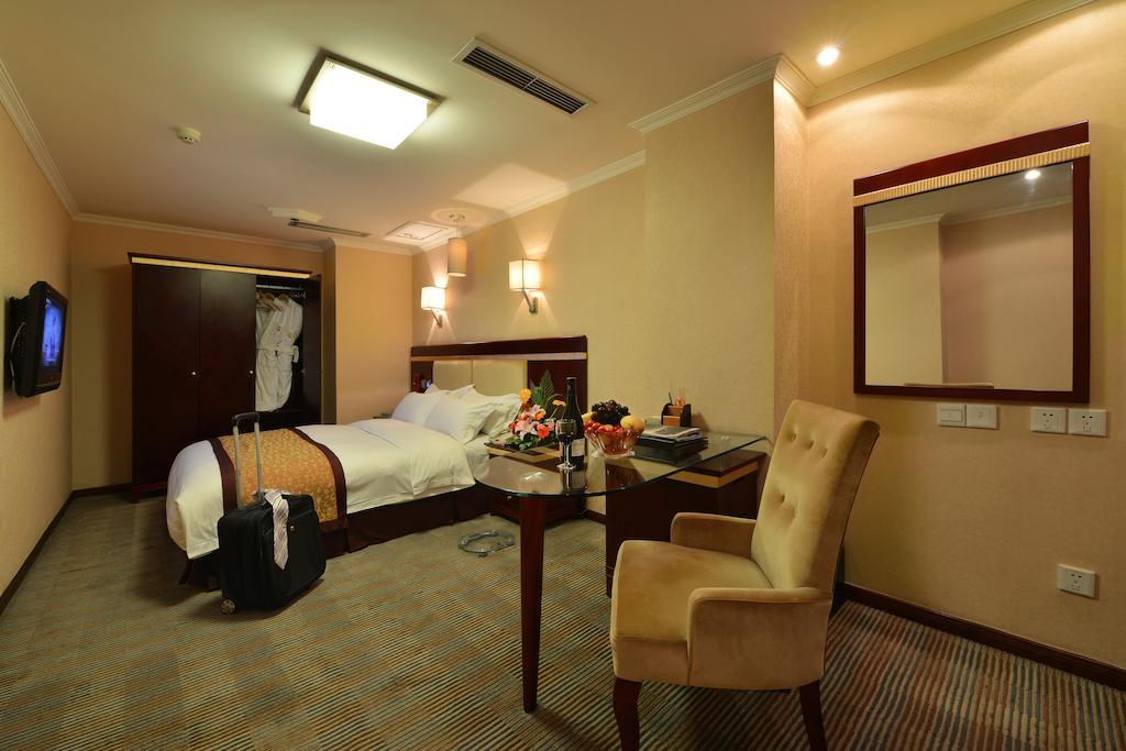Lutianhua Hotel Τσενγκντού Δωμάτιο φωτογραφία